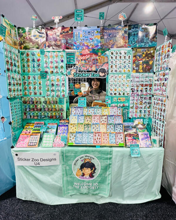 6 foot table display My Kitchen Got Raided By Waddle Dees