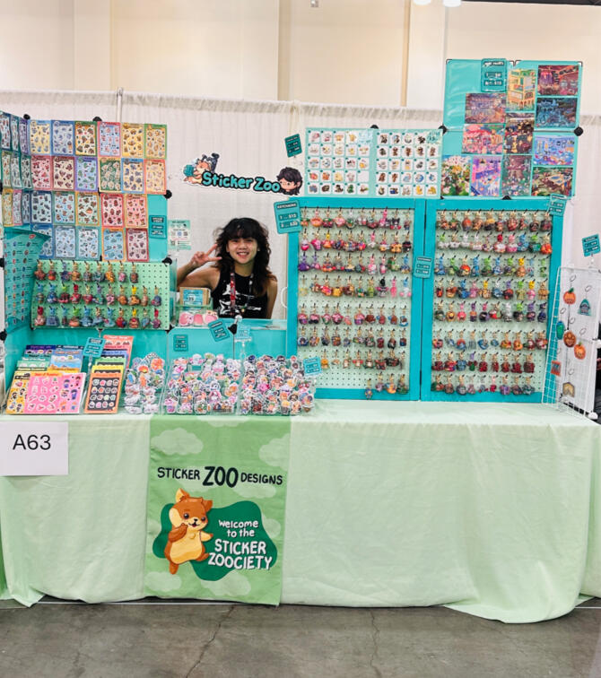 8 foot table display My Kitchen Got Raided By Waddle Dees